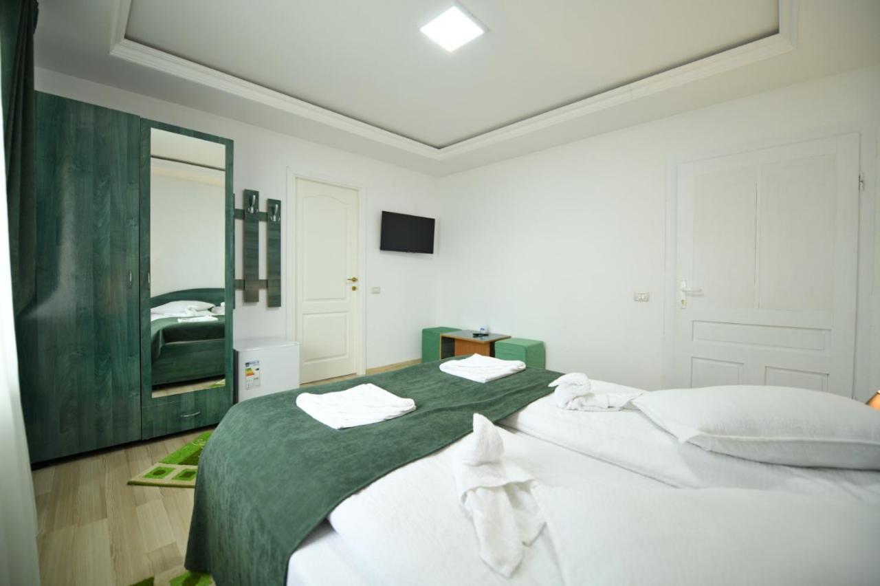 דירות Haţeg Casa Mirandre מראה חיצוני תמונה