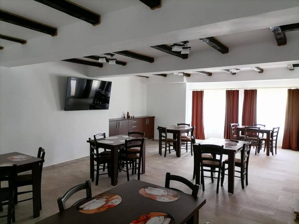 דירות Haţeg Casa Mirandre מראה חיצוני תמונה